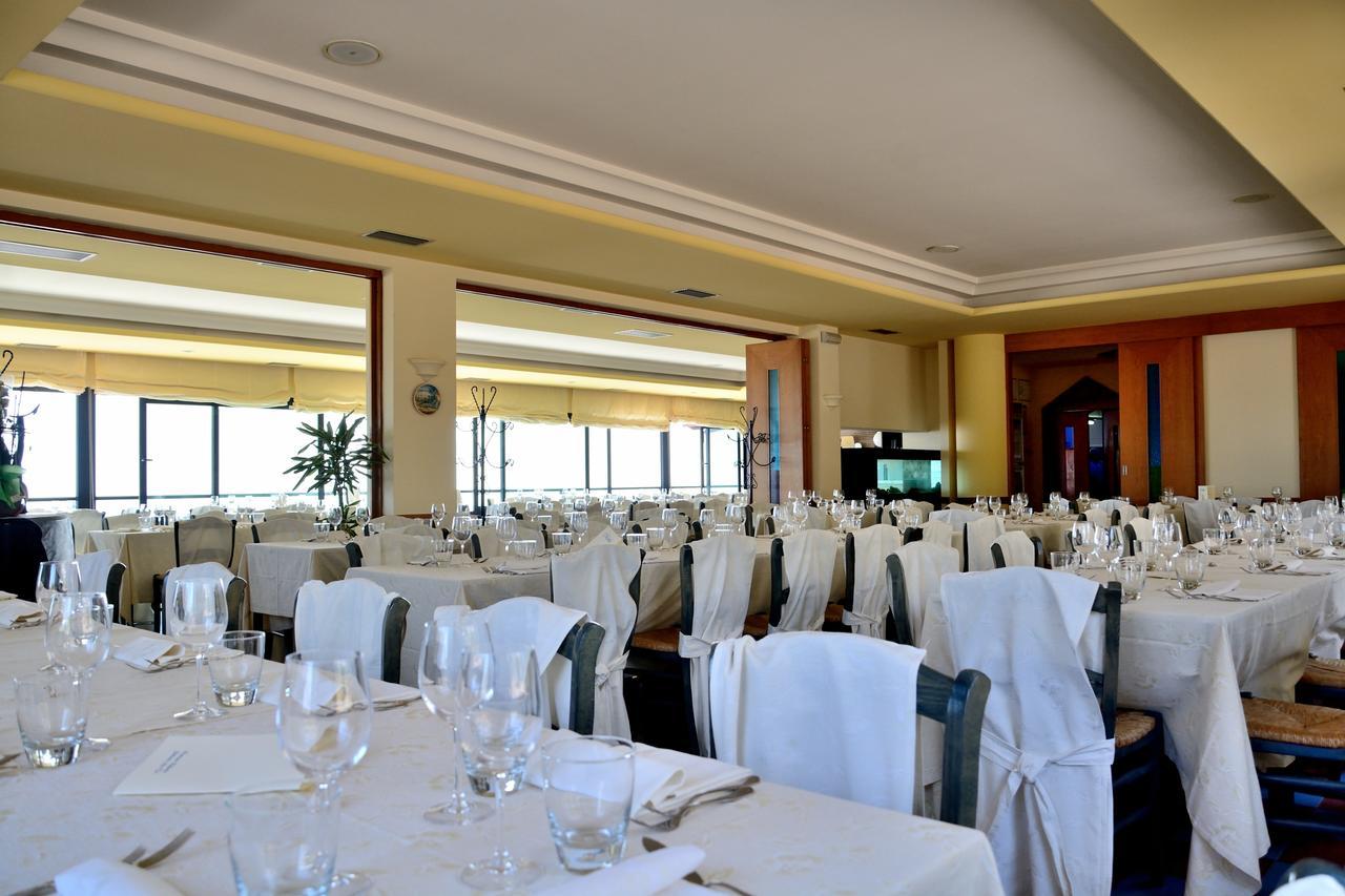 Bellavistarelax Hotel Giulianova Exterior photo